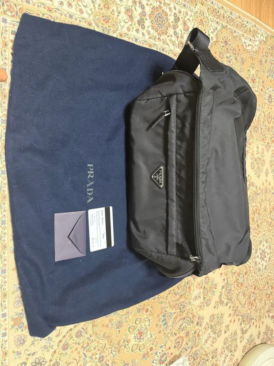 PRADA プラダ バイカーバッグ ラージ