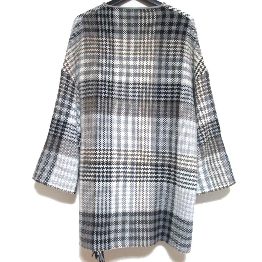 美品 Loro Piana ロロピアーナ チェック柄 カシミヤ100% レザーパイピング ニット ガウンコート Mサイズ グレー系 レディース 古着 中古 USED Loro Piana - 美品 Loro Piana ロロピアーナ チェック柄 カシミヤ100