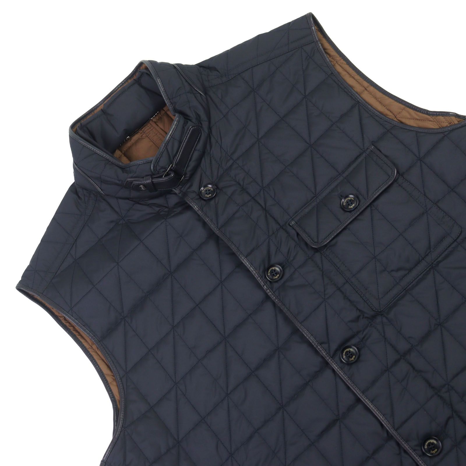 美品○Ermenegildo Zegna エルメネジルド ゼニア UBT25-100 希少 大きめサイズ ロゴボタン レザー使い キルティング ベスト 58 正規品 美品○Ermenegildo Zegna エルメネジルド ゼニア UBT25-100 希少