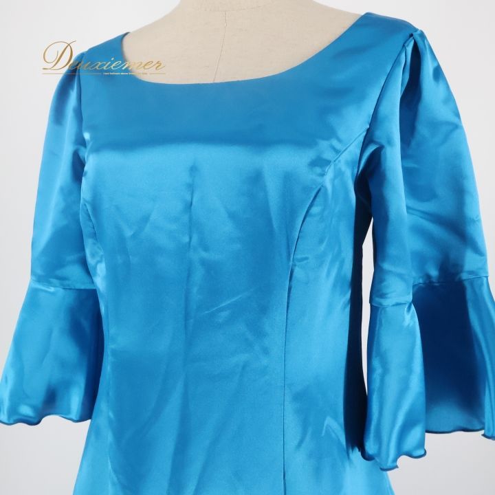 【美品 日本製 フラダンス衣装】ライトブルー ALOHA STANDARDS 美品 日本製 フラダンス衣装】ライトブルー ALOHA STANDARDS