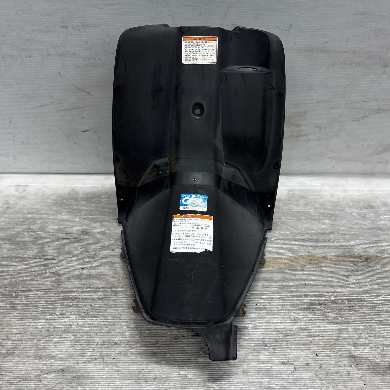 SUZUKI アドレスV100 CE11A レッグシールド スズキ - メルカリ