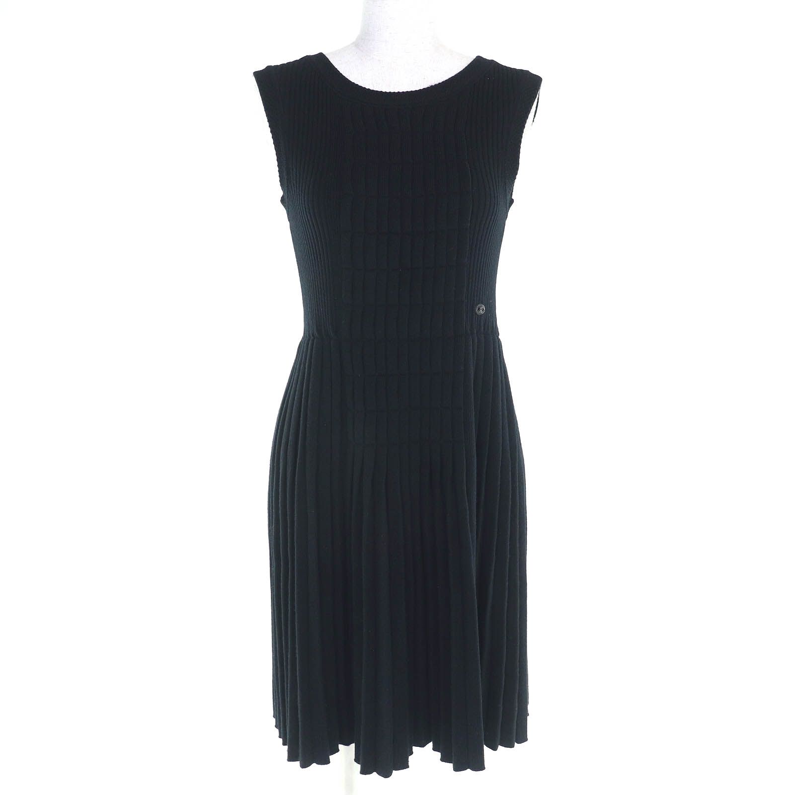 美品△CHANEL シャネル P31446 07A ウール100％ ココマーク金具 ノースリーブ ニット ワンピース ブラック 34 仏製 正規品 レディース 美品△CHANEL シャネル P31446 07A ウール100％ ココマーク金具