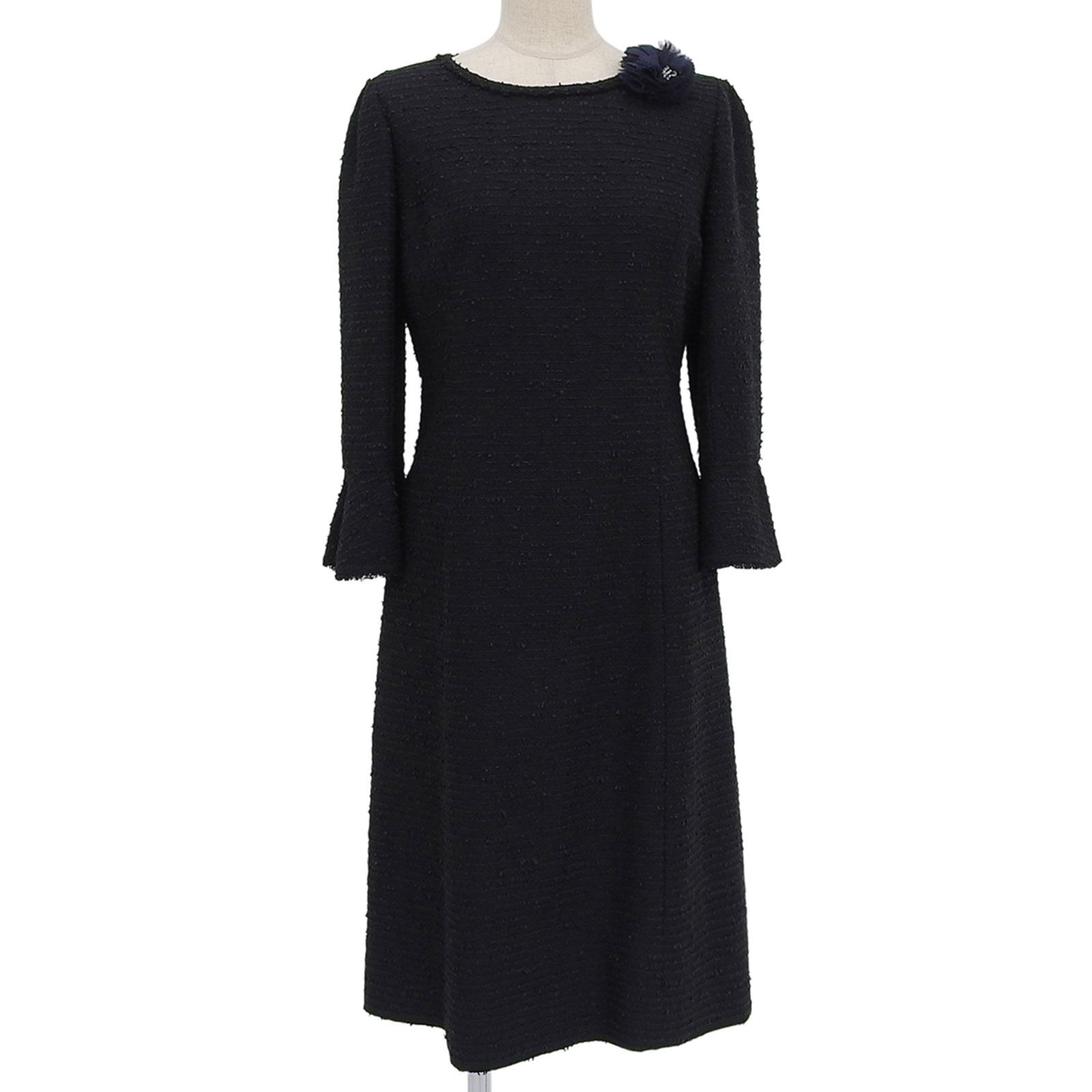 Rene ルネ 6916430 コサージュ付き ツイード ワンピース ブラック ネイビー 36 ハンガー付き レディース 定価95 700円