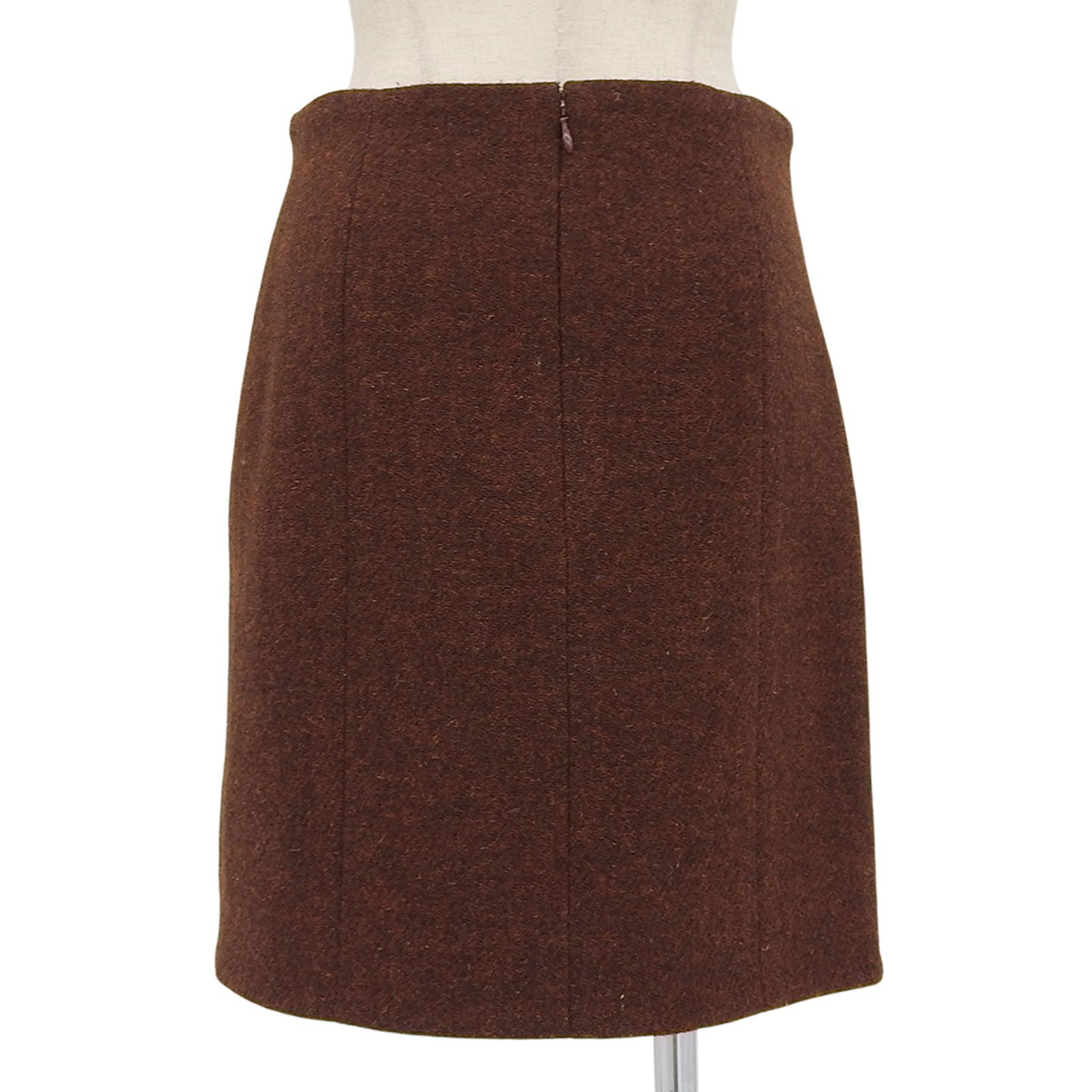 極美品△CHANEL シャネル P59069 裏地シルク100％ ココボタン付き 台形