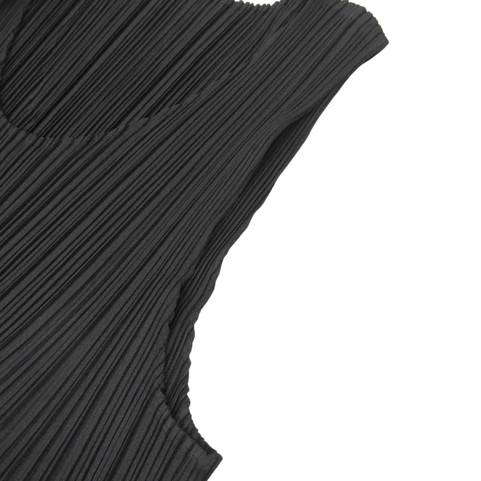 001 ラウンドネック