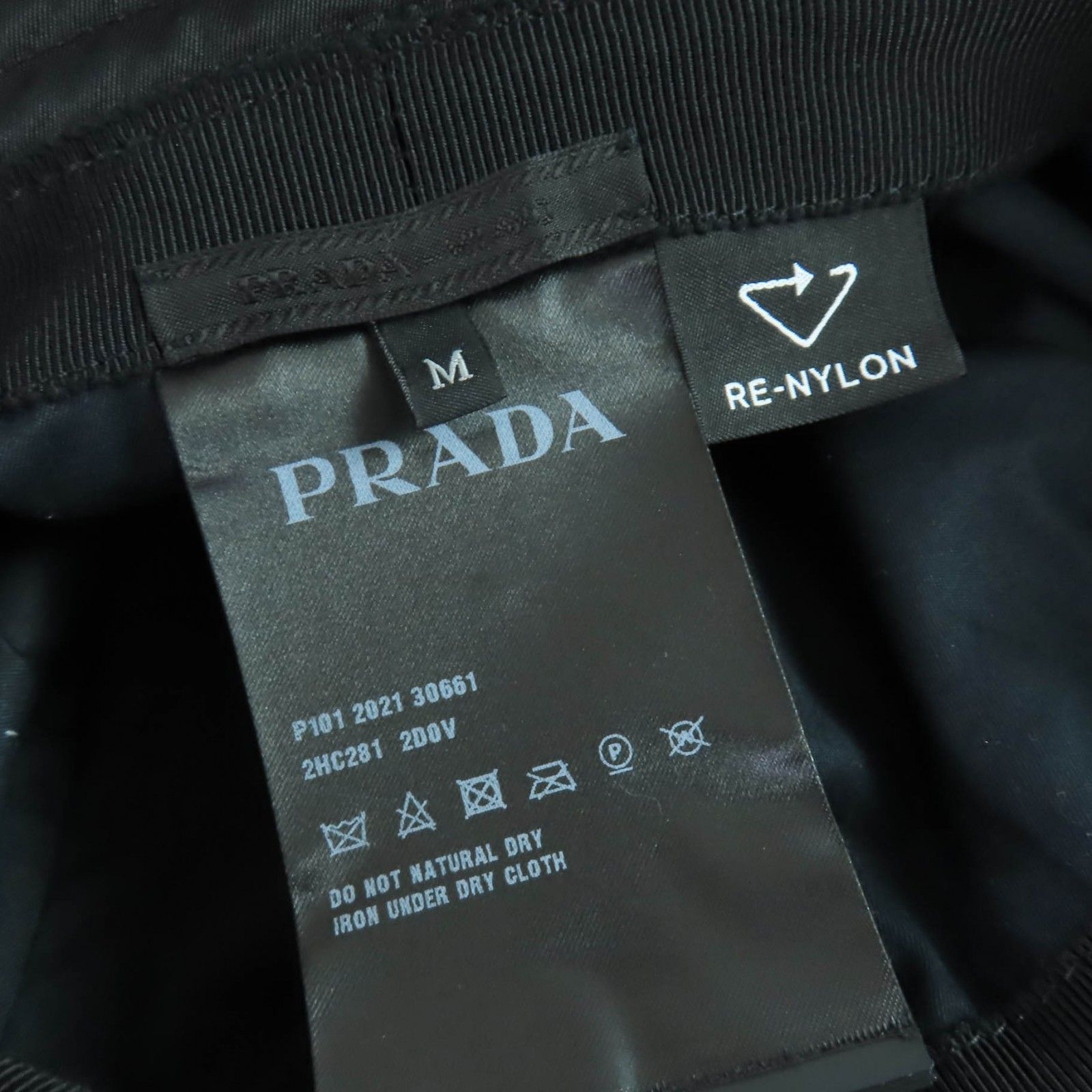 ハット ブラック