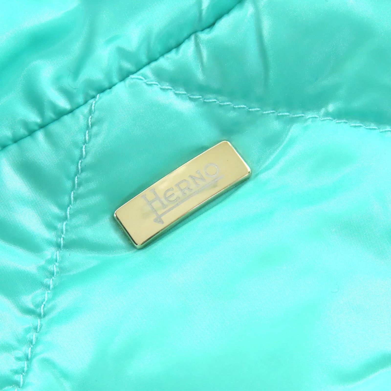 美品△Herno ヘルノ 2023年製 PI001875D ロゴパッチ ダイヤモンド