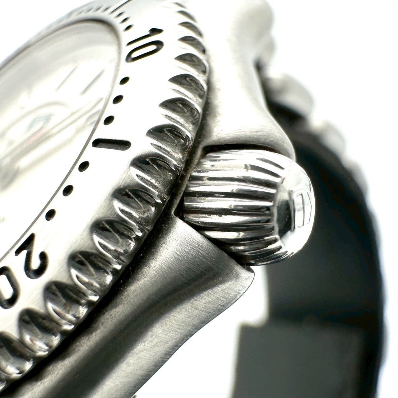 電池交換済】TAG HEUER タグホイヤー 腕時計 プロフェッショナル セル