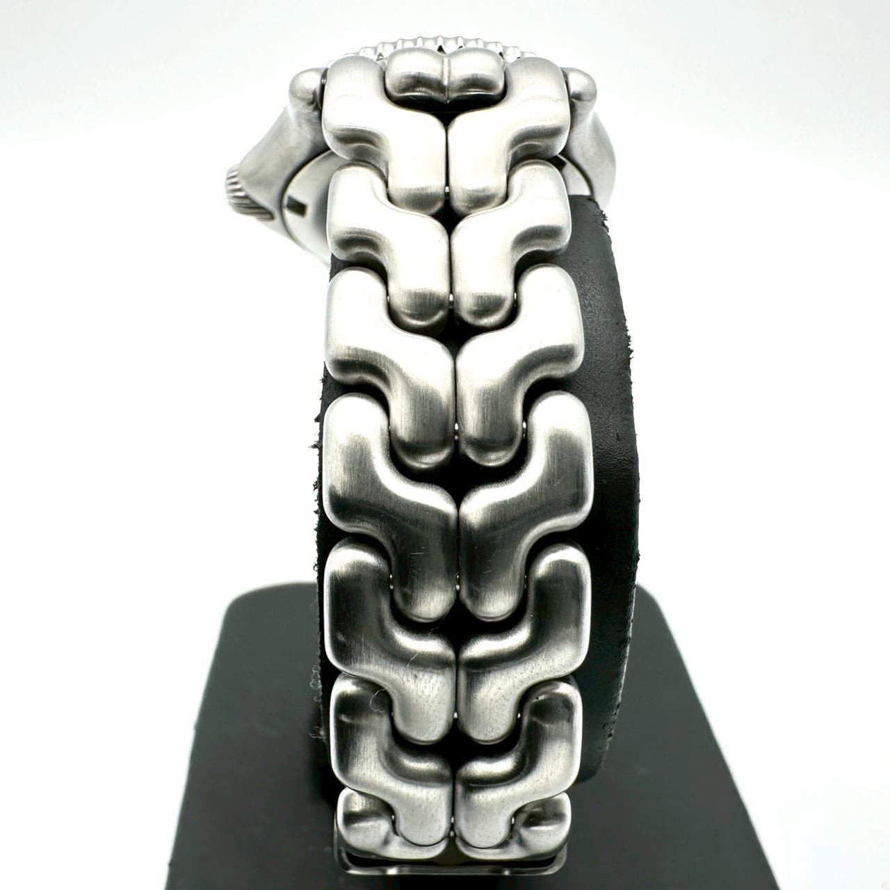 電池交換済】TAG HEUER タグホイヤー 腕時計 プロフェッショナル セル