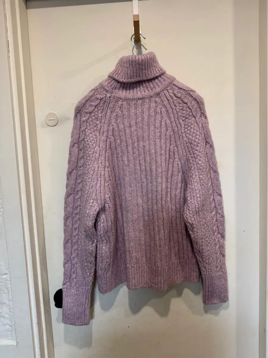 タートルネック ニット