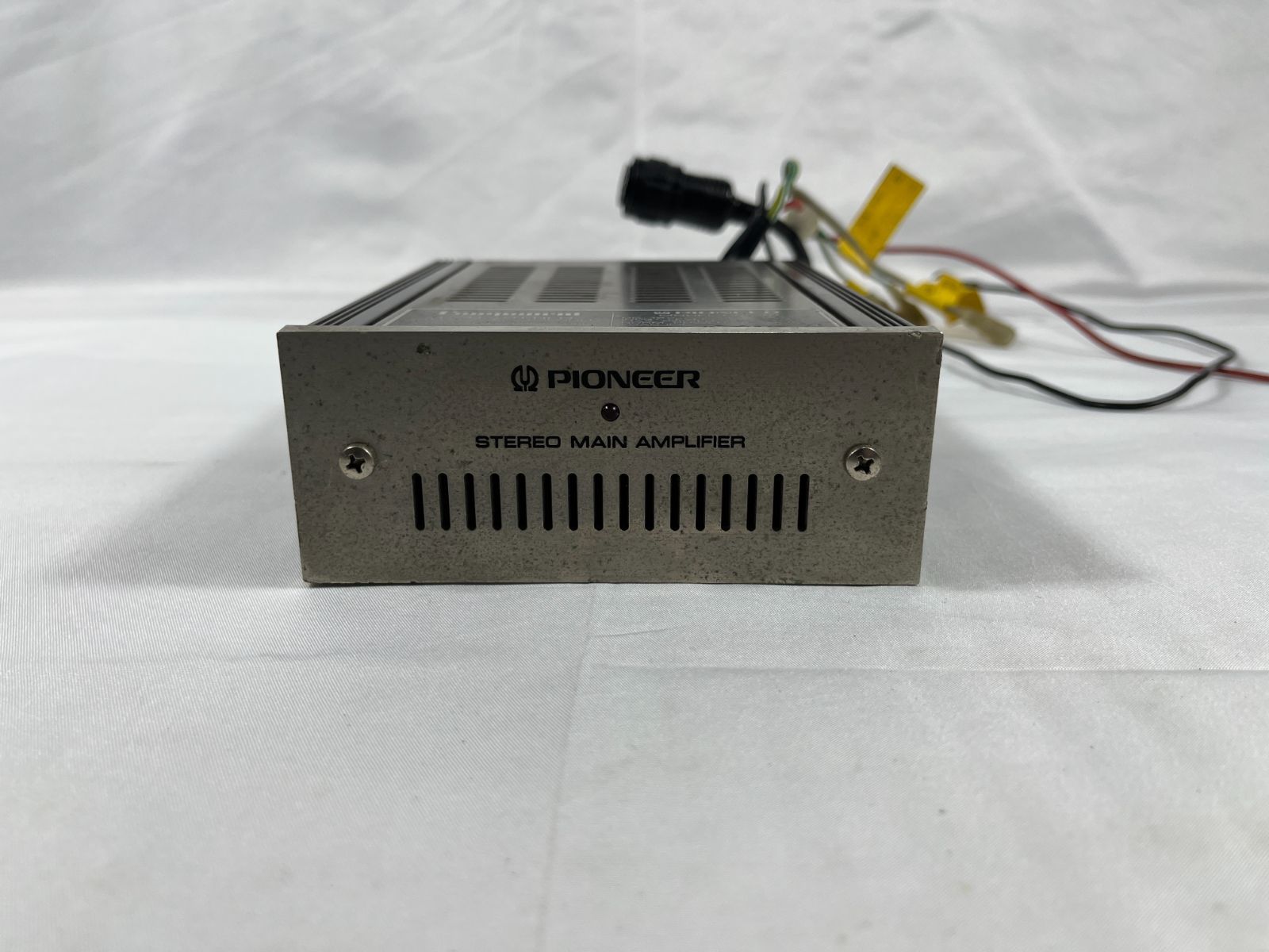 ジャンク品　PIONEER パイオニア　Component　CAR STEREO　STEREO MAIN AMPLIFIER　MODEL GM-40　日本製　カーステレオ　ステレオ　アンプ　アンプリファー　車　旧車　音響　音楽　音　昭和レトロ　昭和