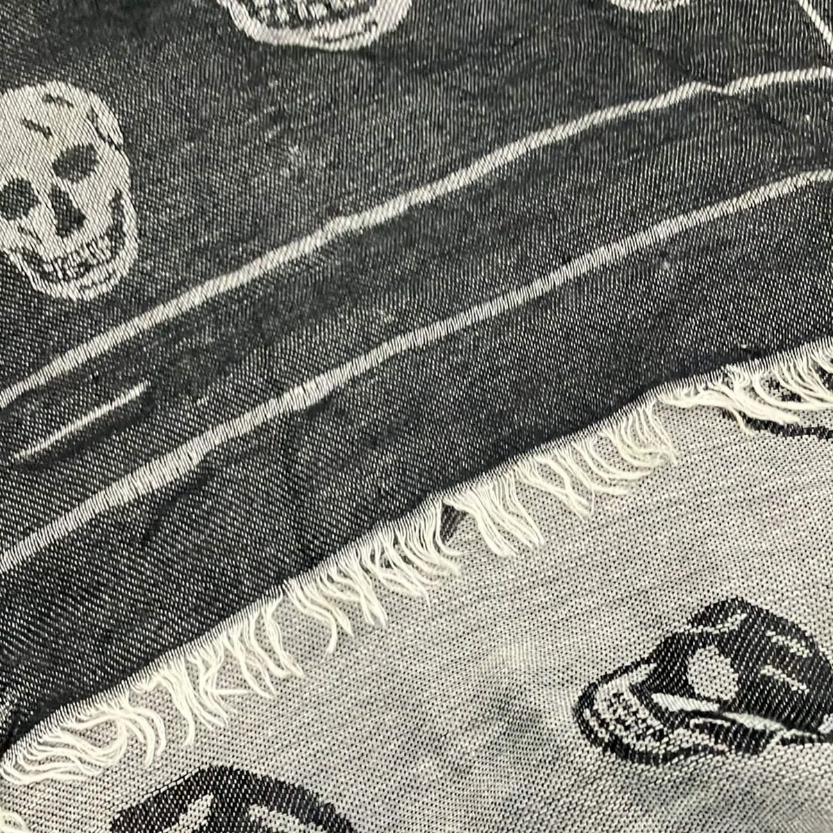 McQUEEN アレキサンダーマックイーン