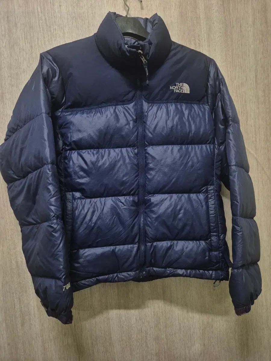 THE NORTH FACE ザノースフェイス 700 ヌプシ ダウン ネイビー