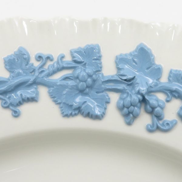 ウェッジウッド プレート□クイーンズウェア ラベンダーonクリーム