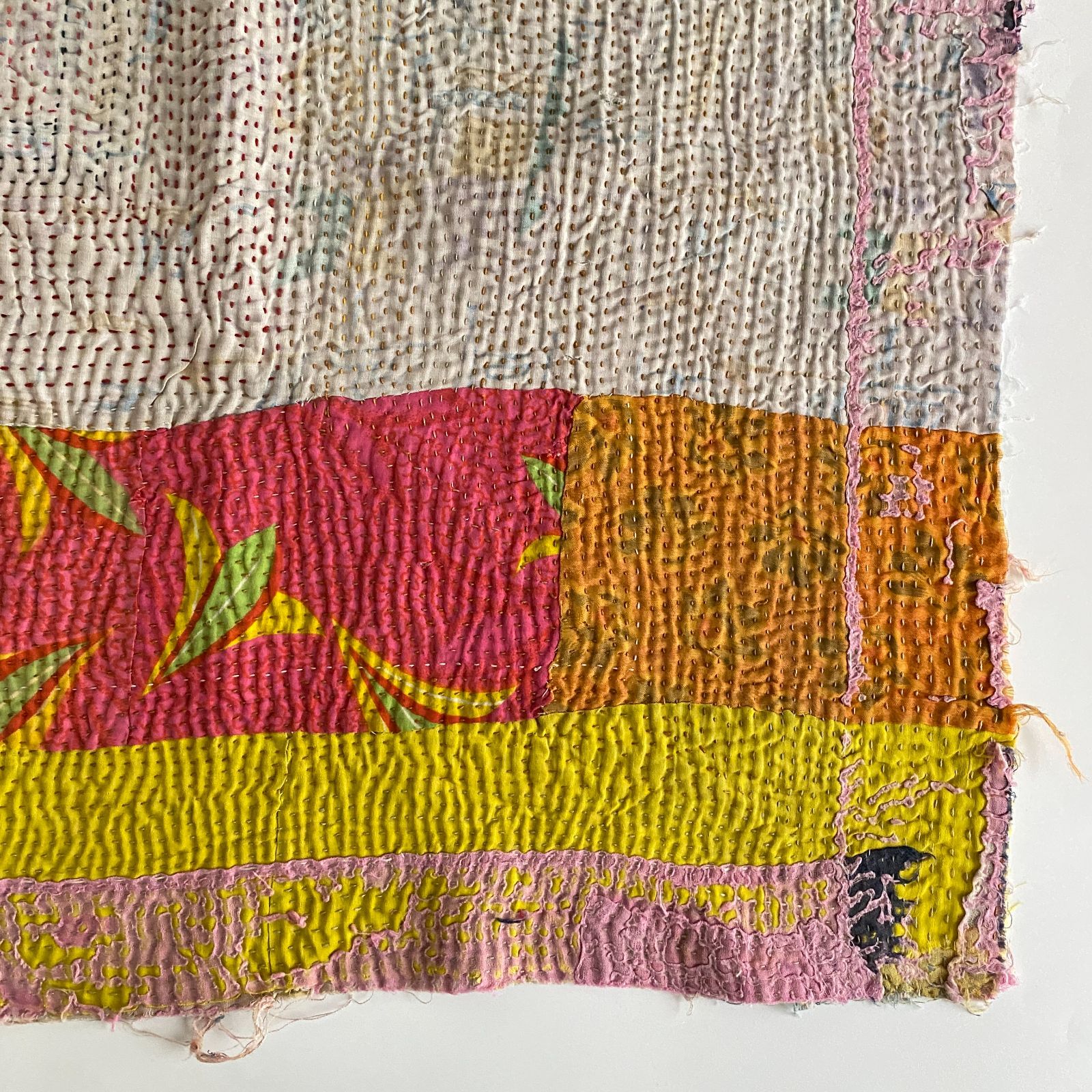 3496 ラリーキルト カンタキルト オールドファブリック ハギレ インド