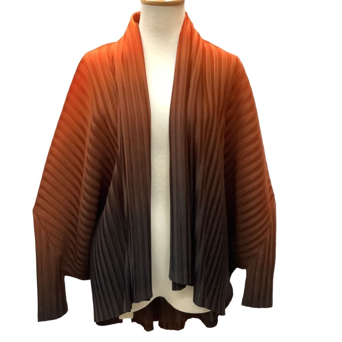 極美品✨PLEATS PLEASE カーディガン　ストライプ　グラデーション ♪♪ISSEY MIYAKE イッセイミヤケ PLEATS PLEASE カーディガン