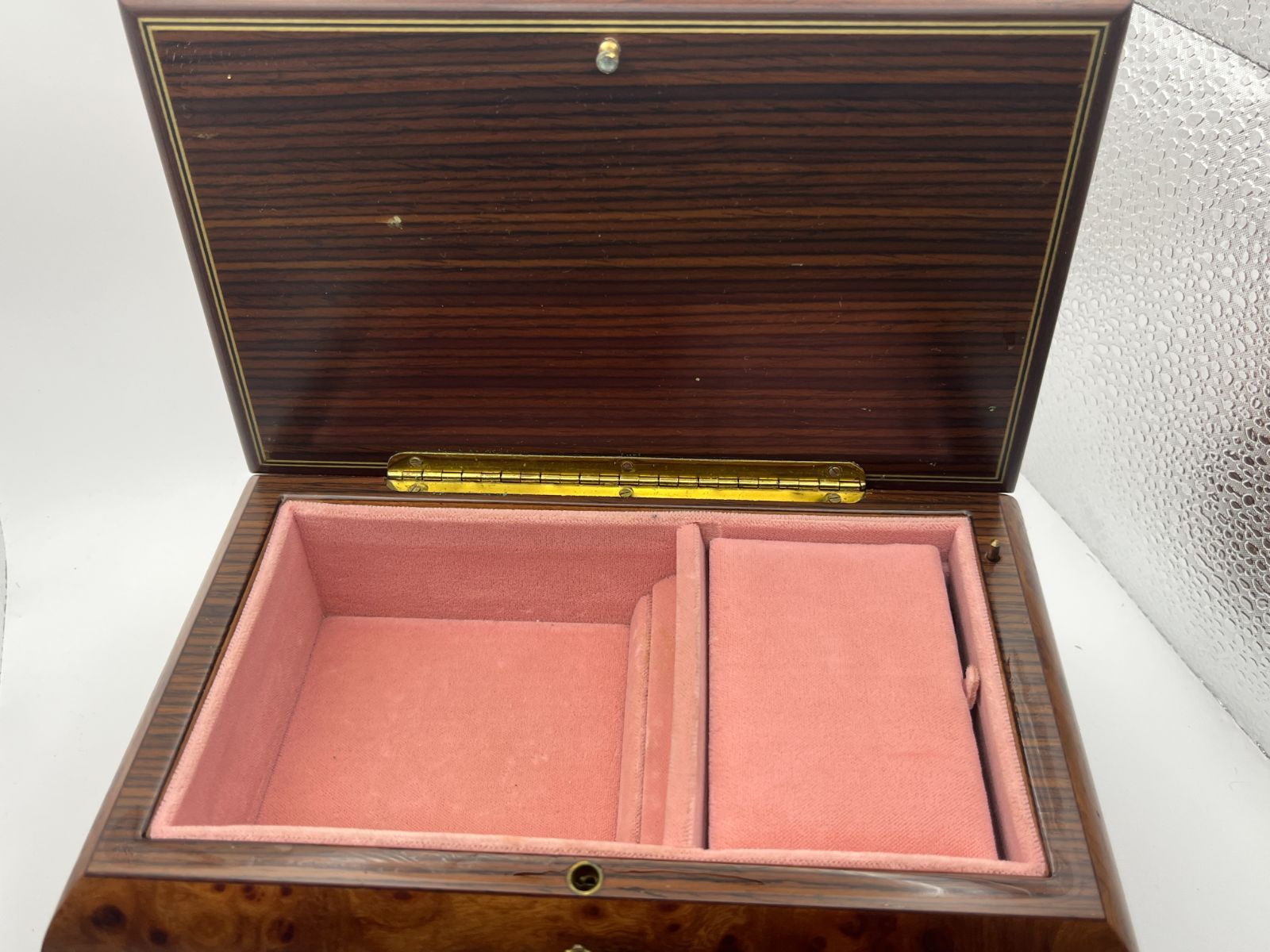 スイスREUGE社 Romance オルゴール イタリア 宝石箱 - メルカリ