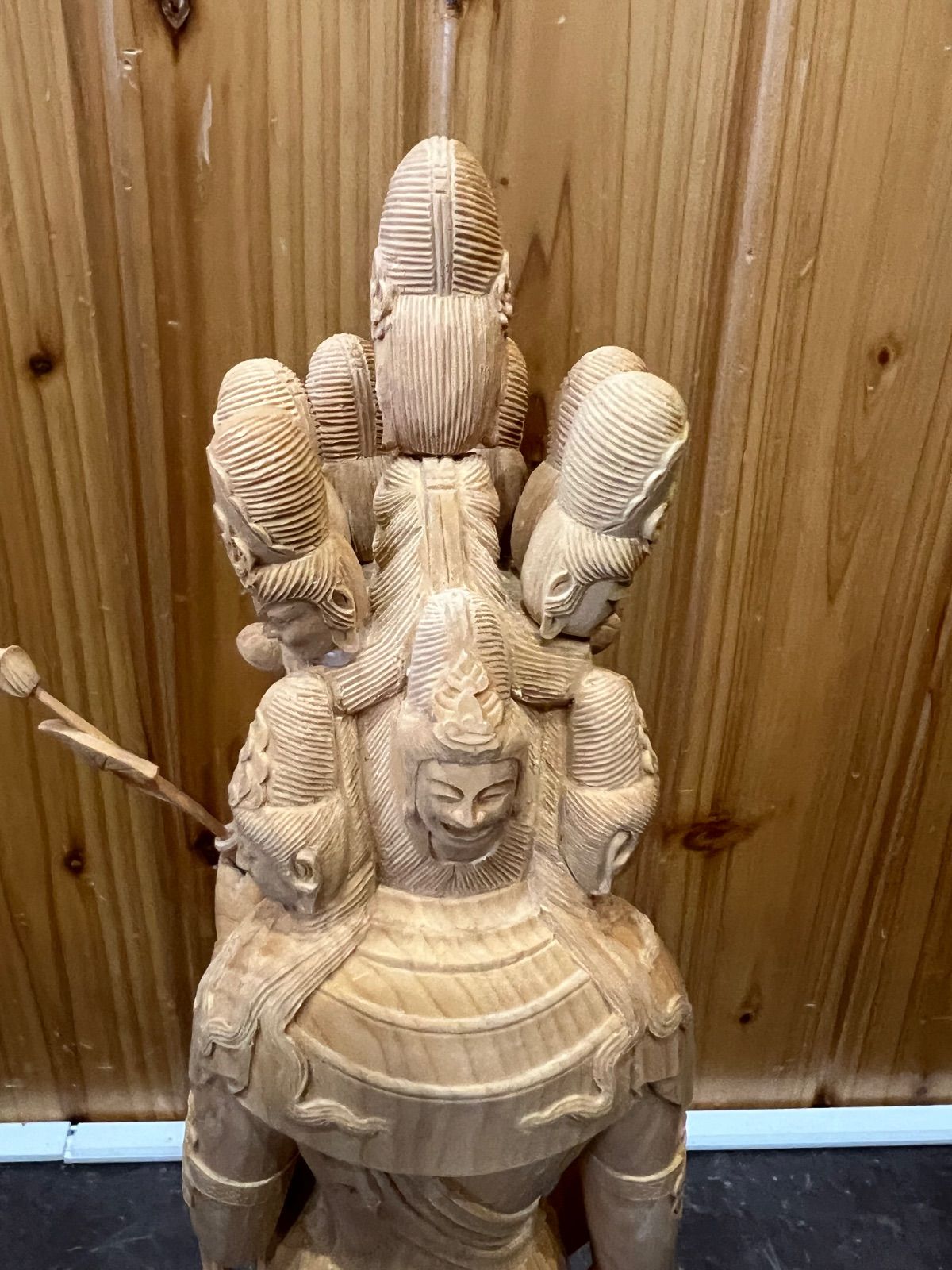 十一面観音 / 中国人間国宝 葉森祥作 】国賓 木造 木彫 仏像 - メルカリ