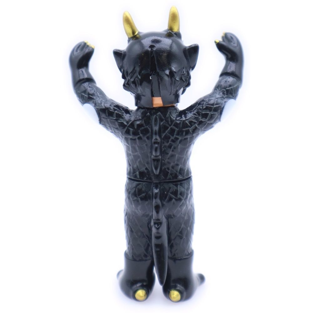 シークレットベース × SUPER 7 CAB DRAGON スーパーセブン キャバレロ キャブドラゴン フィギュア ソフビ ブラック