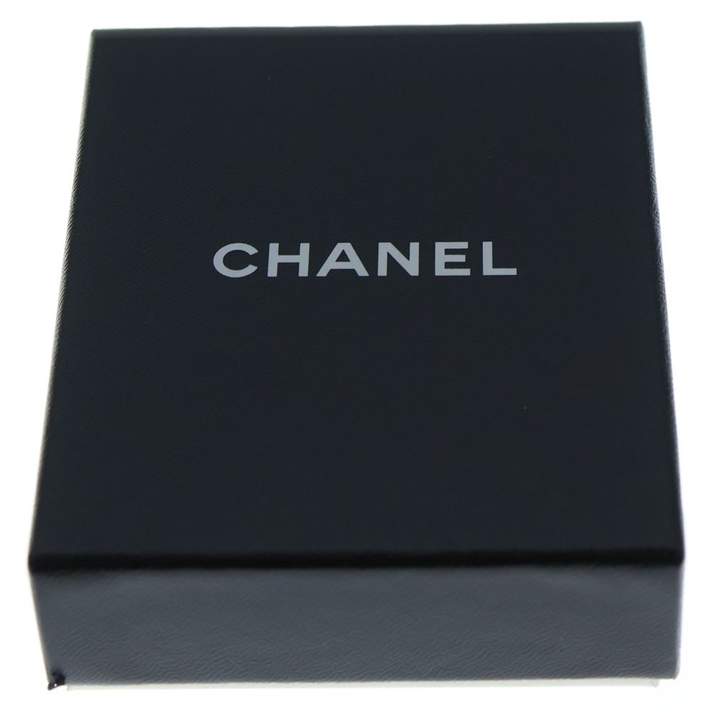 CHANEL シャネル