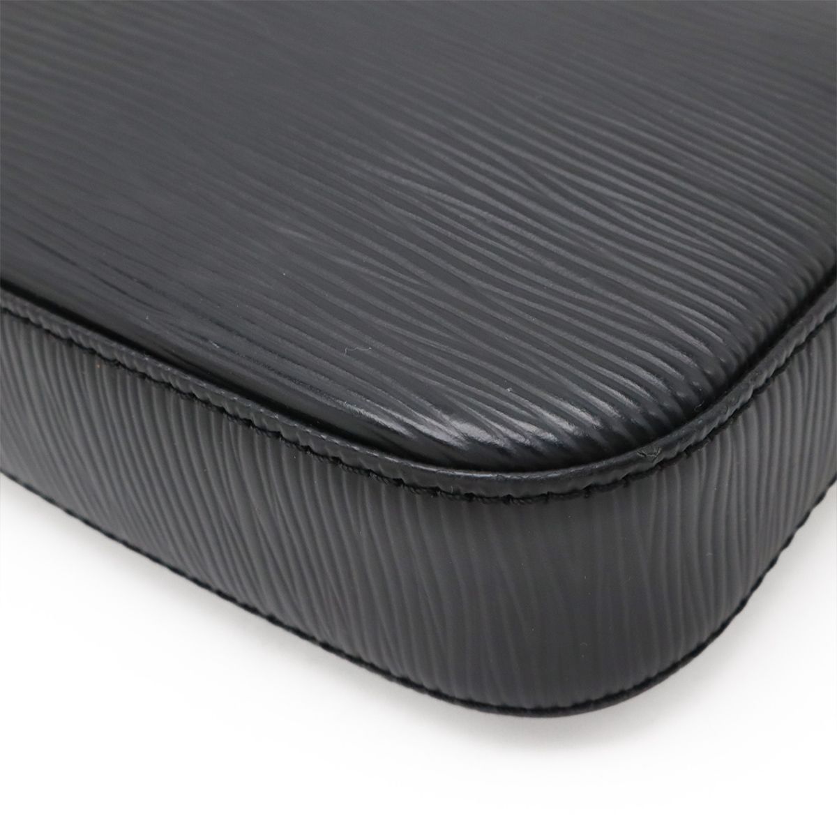 LOUIS VUITTON ルイ ヴィトン エピ ポシェットアクセソワール