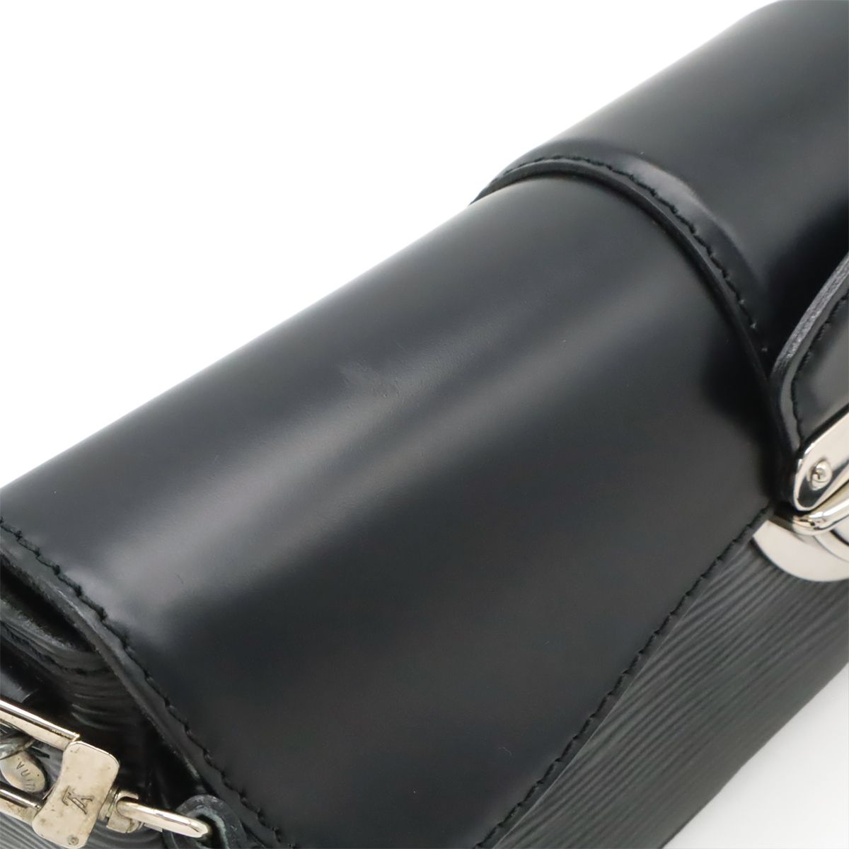 【しょん】ヴィトン　バッグ　モンテーニュ　美品 LOUIS VUITTON ルイ ヴィトン エピ ポシェット モンテーニュ