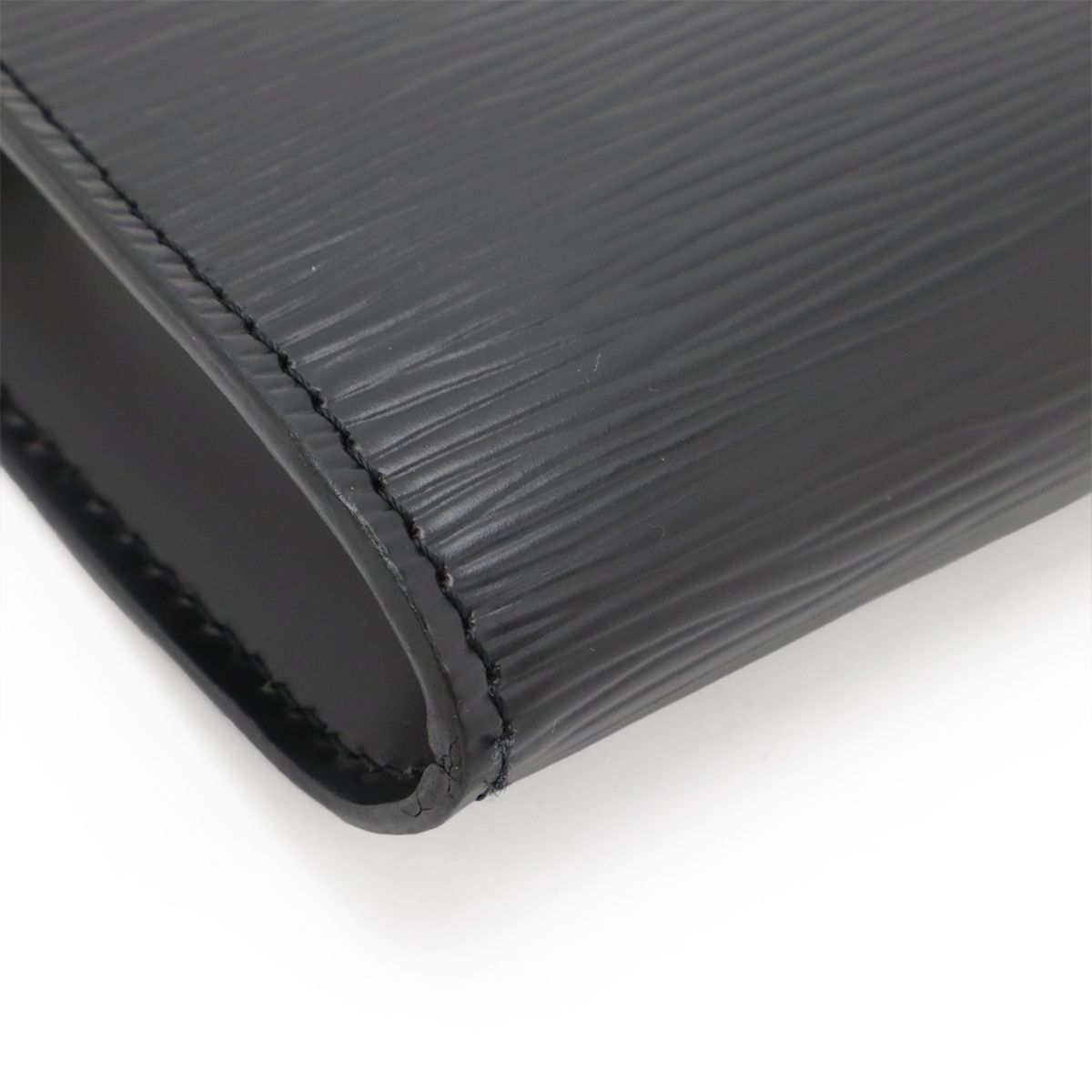  LOUIS VUITTON ルイ ヴィトン エピ ポシェット アクセソワール 21 ポーチ ハンドバッグ ノワール ブラック ゴールド金具 M 52952 ポーチ バッグ