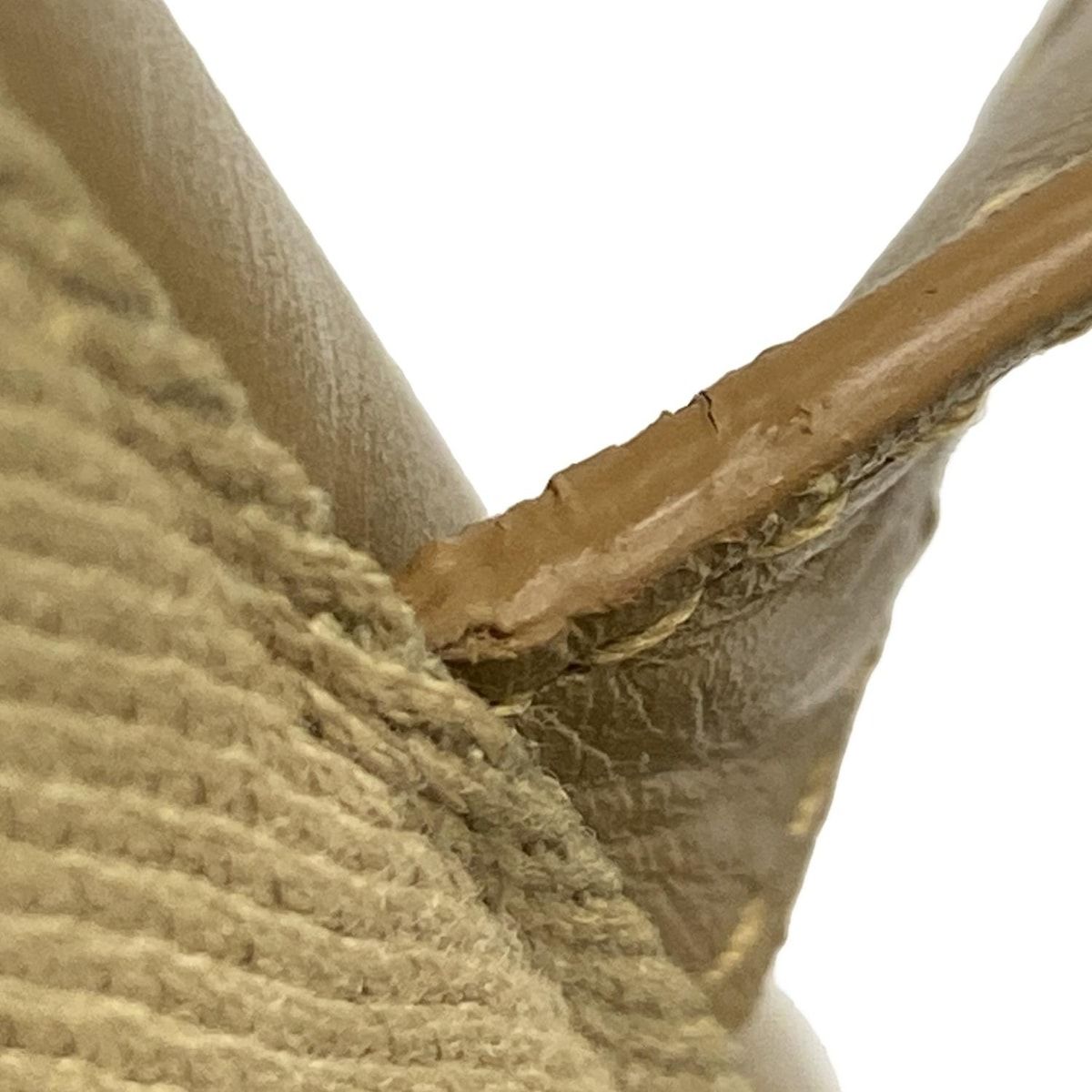 イントレチャート