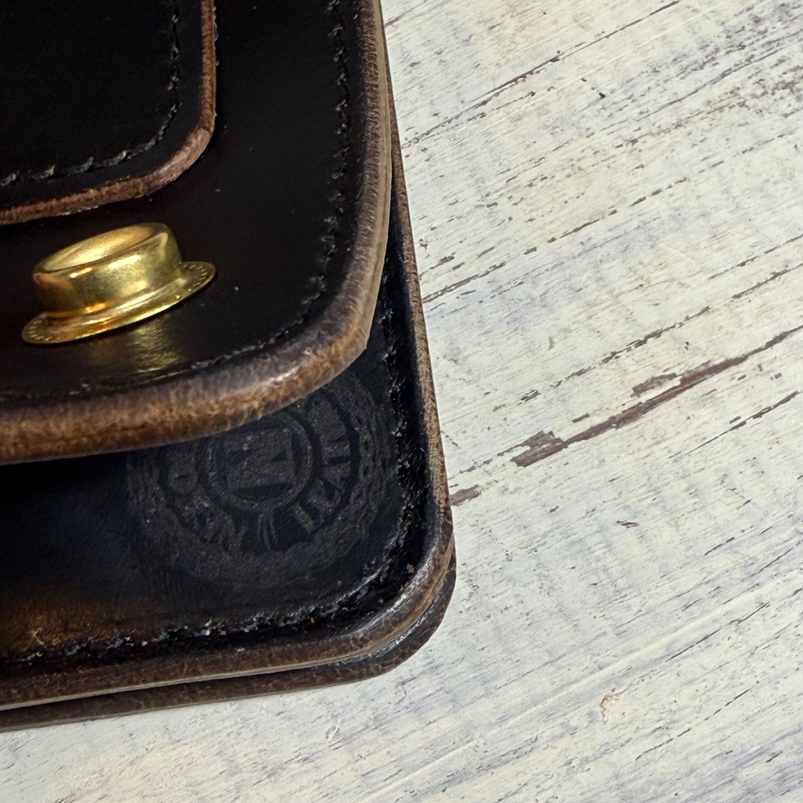 【トラッカーウォレット ロング3層】クロムエクセル universal ゴールド トラッカーウォレット ロング3層】クロムエクセル universal ゴールド