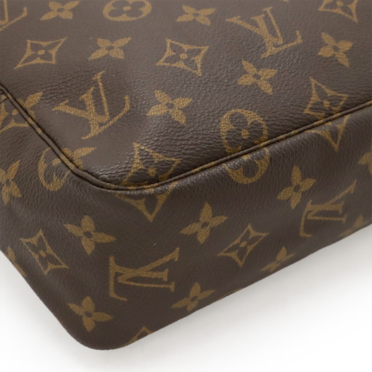 LOUIS VUITTON ルイ ヴィトン モノグラム トゥルース トワレット28