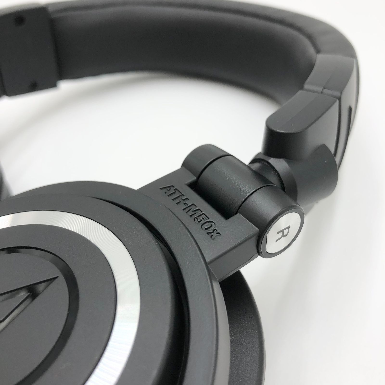 オーディオテクニカ ATH M 50 xSTS ヘッドセット 有線 XLR コンデンサーマイク ヘッドホン部 3 5 mmTRS接続 マイクロホン部 XLR接続 ストリーマー コンテンツクリエイター ゲーム実況 配信 ポッドキャスト ブラック