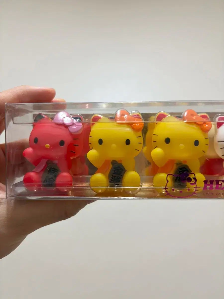 12年式 クラシック HELLO KITTY フィギュア セット