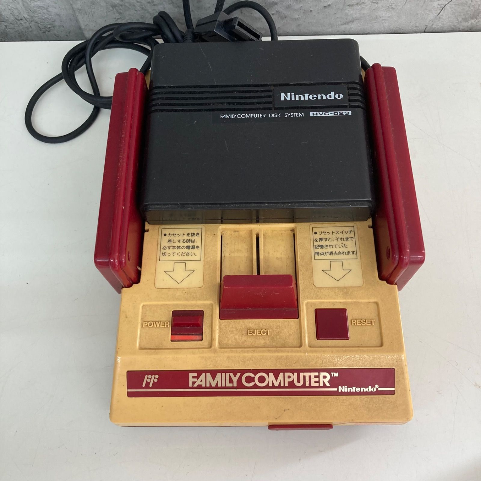 Nintendo ニンテンドー ファミリーコンピューター ファミリー