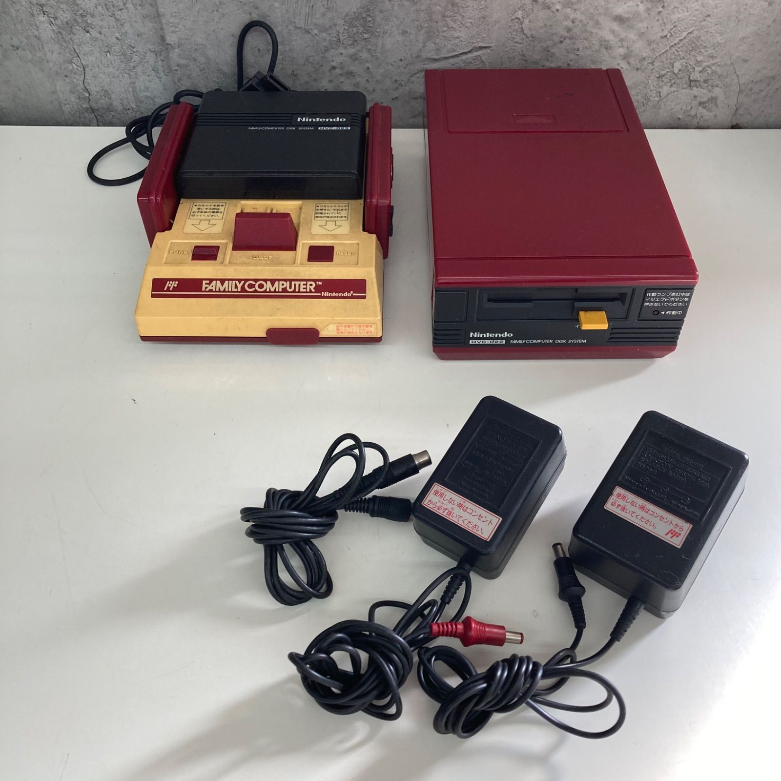 Nintendo ニンテンドー ファミリーコンピューター ファミリー