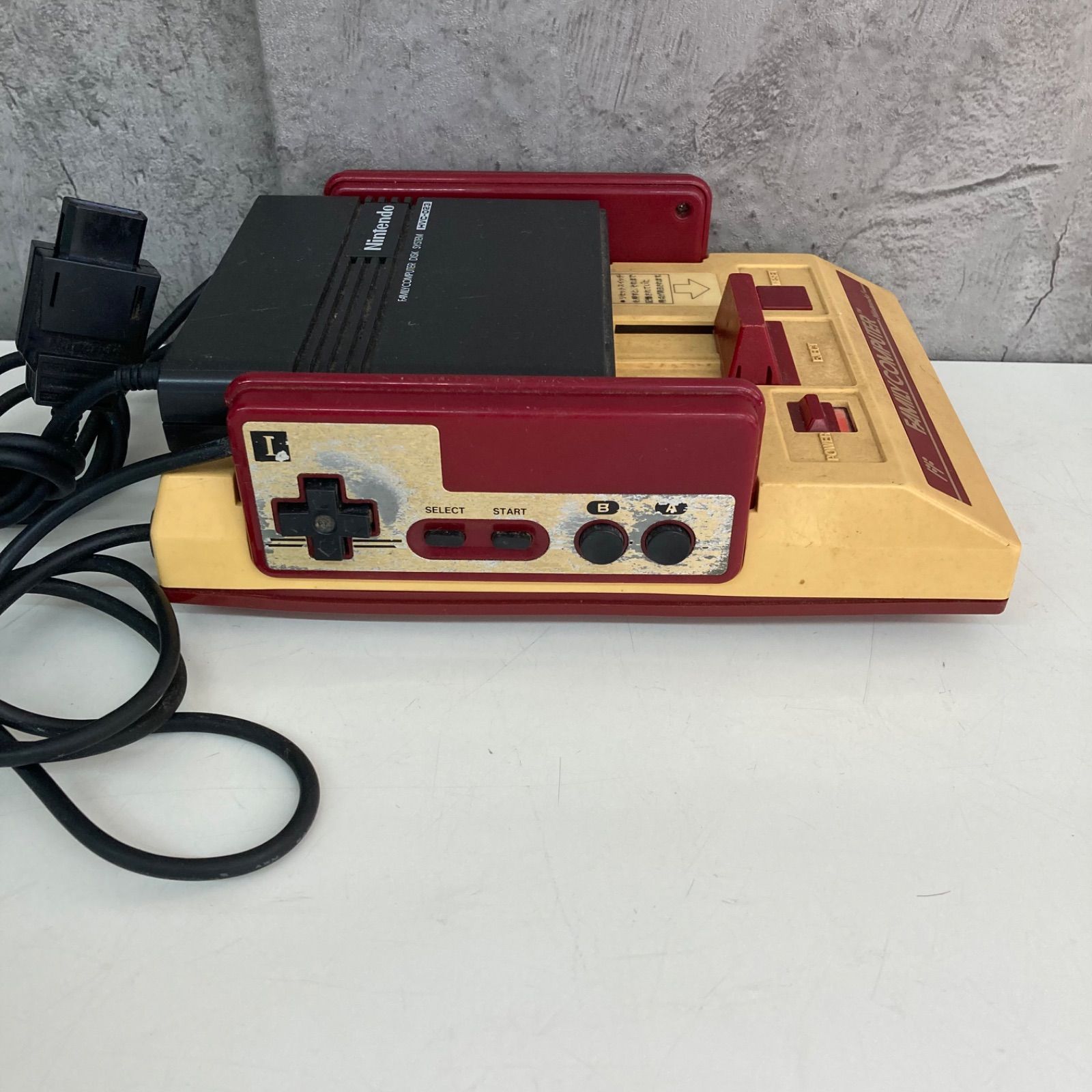 Nintendo ニンテンドー ファミリーコンピューター ファミリー