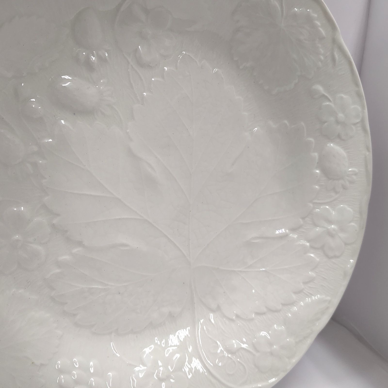 バーレイ・ダベンポート】アンティークホワイトスリッププレート