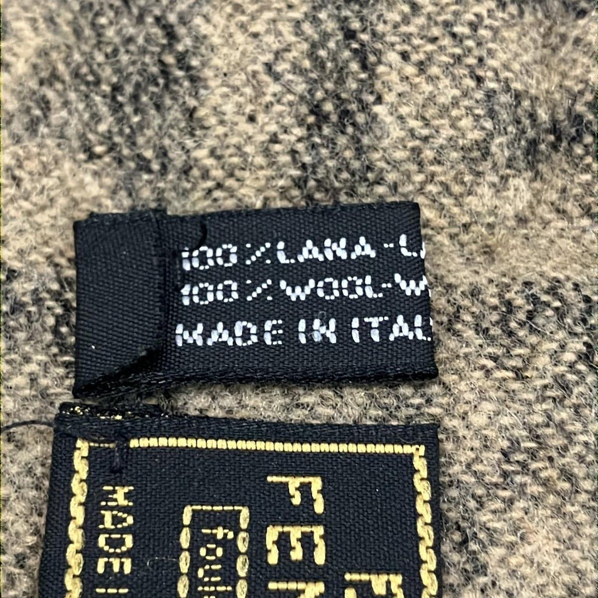 ブラウン×ダークグレー×黒 ストライプ