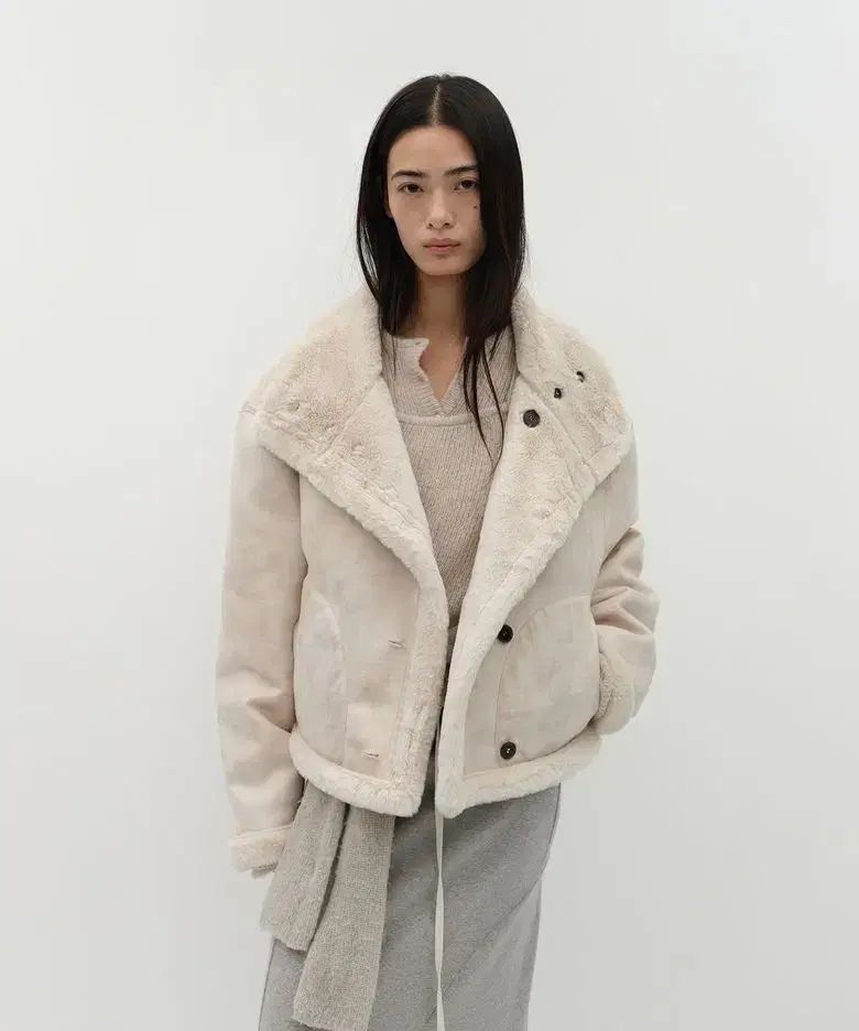 ロウタイドリバーシブルムートン