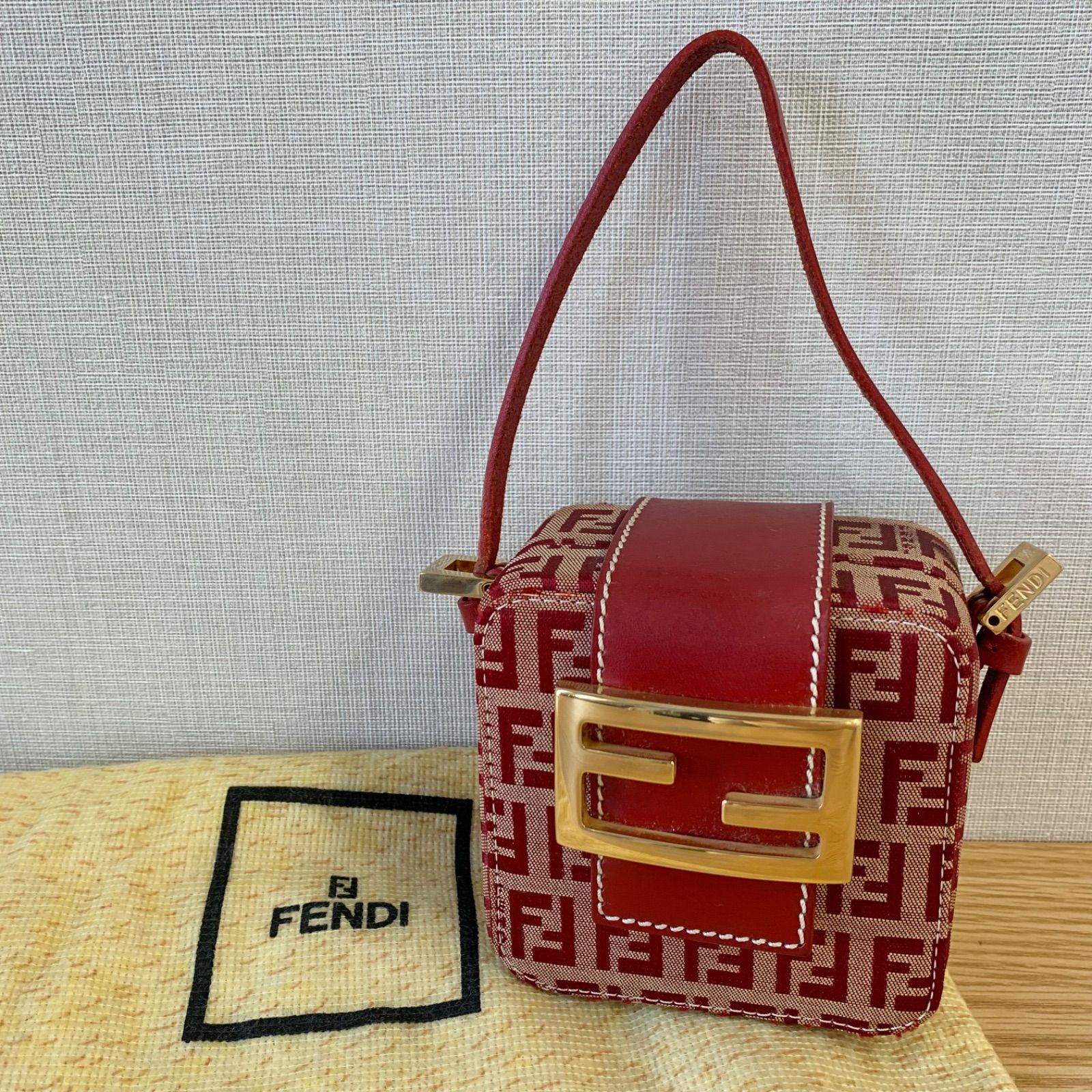 FENDI フェンディ ズッキーノ ミニ バッグ ポーチ