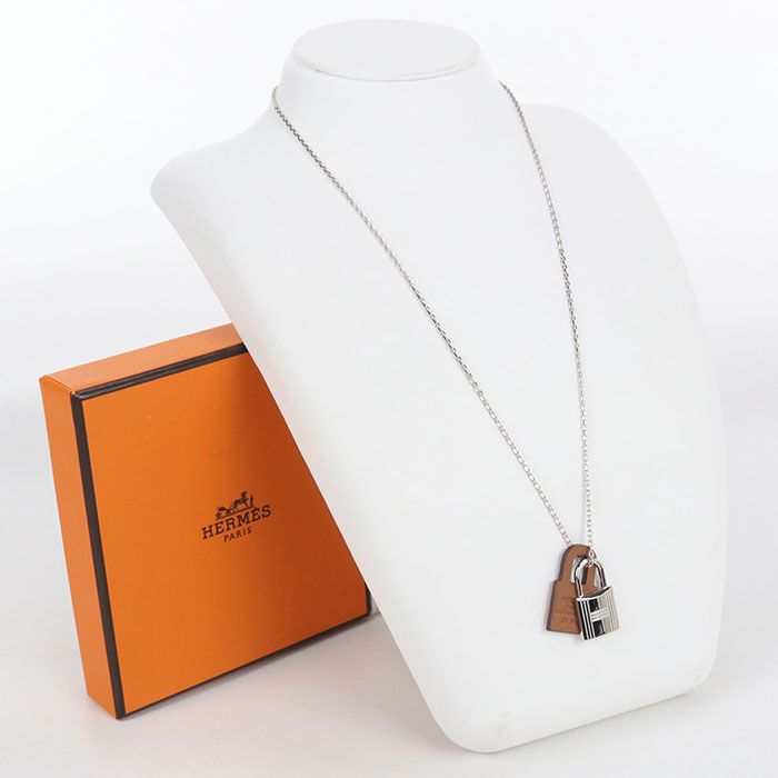 そ*ら様 【価格交渉OK】エルメス　オーケリー ネックレス オレンジｘシルバー そ*ら様 【価格交渉OK】エルメス オーケリー ネックレス オレンジx
