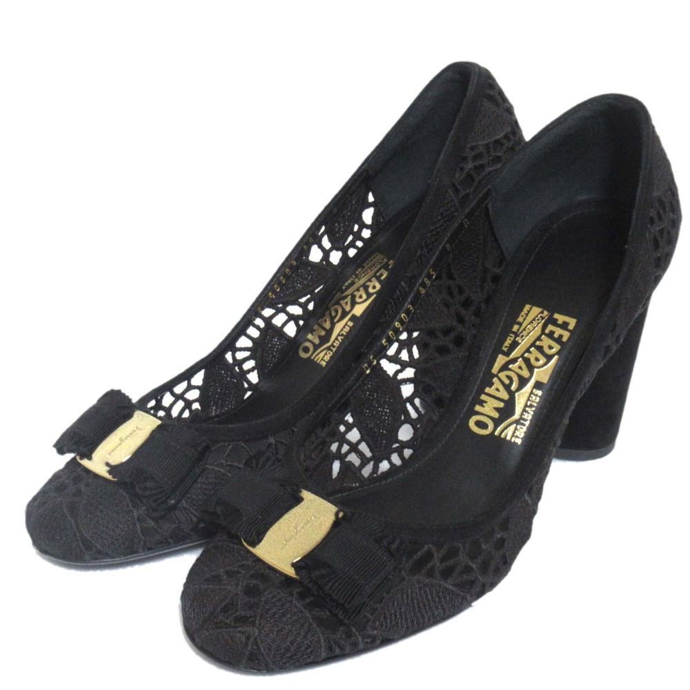 美品 Salvatore Ferragamo サルヴァトーレフェラガモ ヴァラリボン