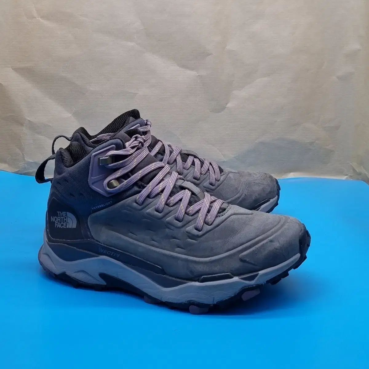 THE NORTH FACE ザノースフェイス 벡티브 익스플로리스 등산화 245