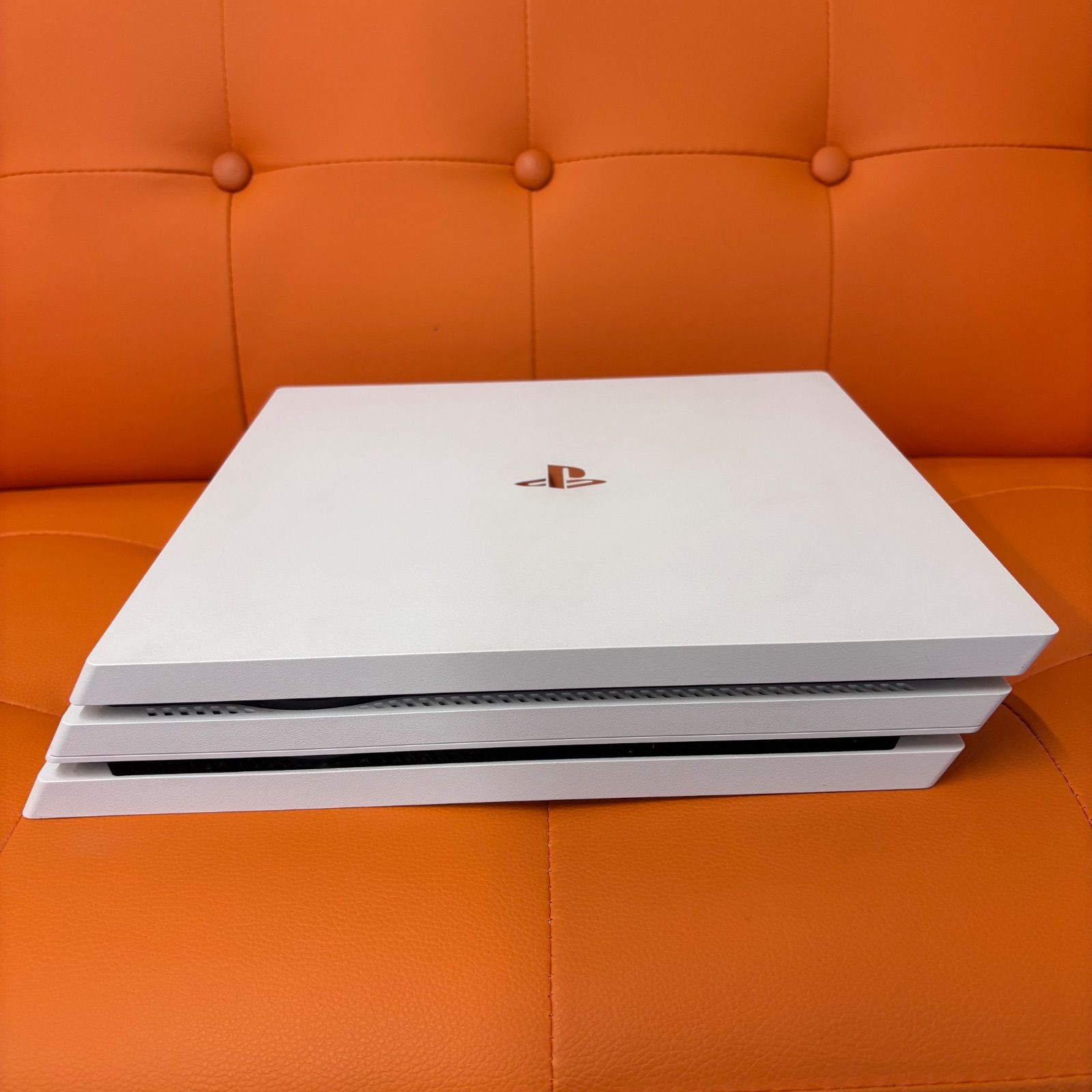 グレイシャーホワイト