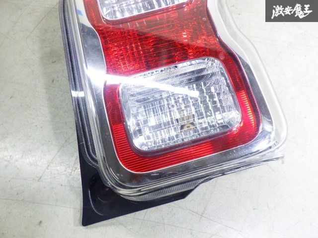 取付破損無し】スズキ純正 MR52S MR92S ハスラー テールライト