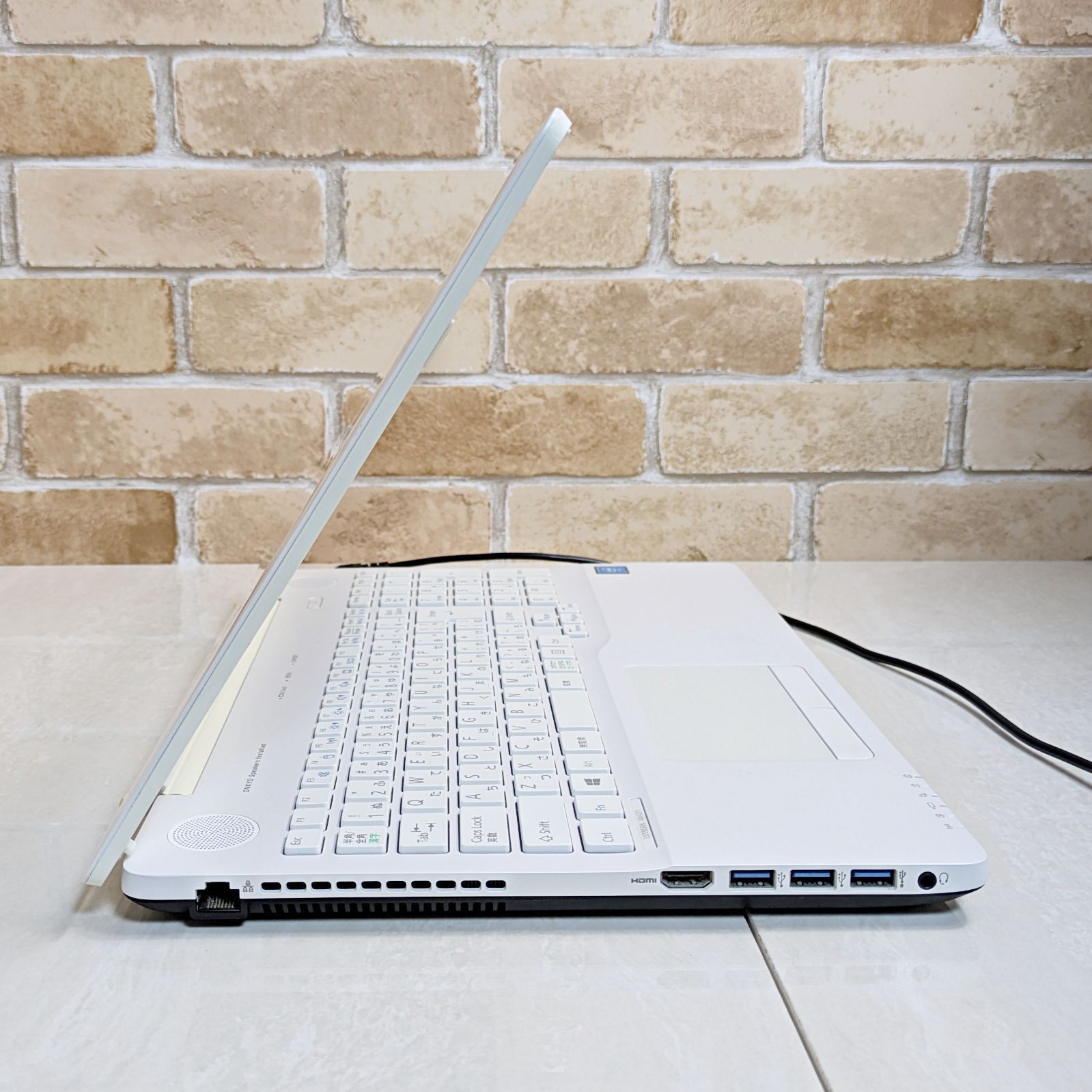 オフィス付☆新品SSD/メモリ8G・初心者OK！Win11ノートパソコン