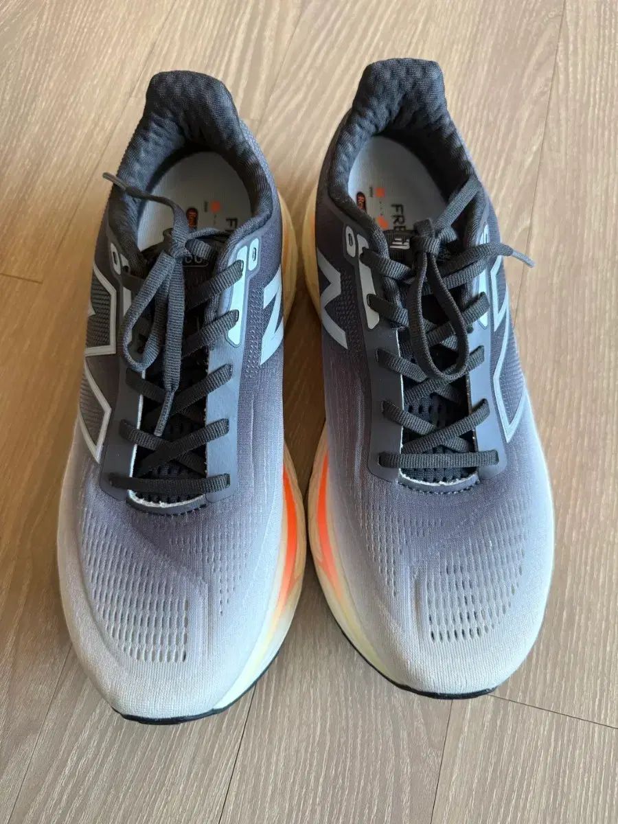 ニュー ンス ランニングシューズ 1080 v 14 265