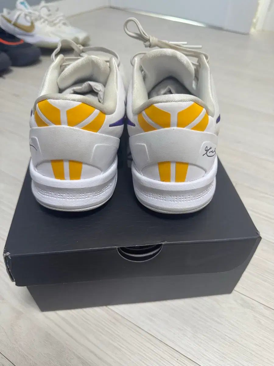  コービー8 レイカーズ HOME 285 シューズ(男性用) バスケットボール