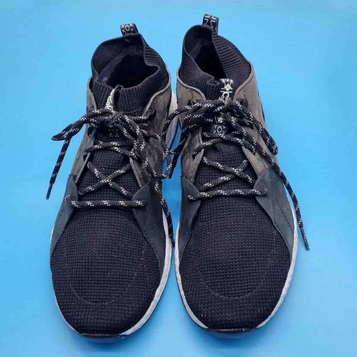 コロンビア アウトドライ ミッド トレッキングシューズ 280