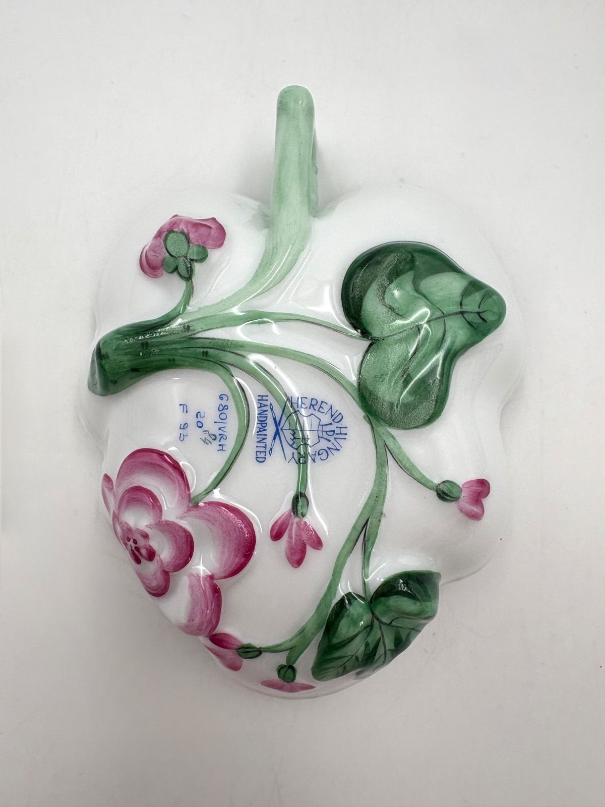 ウィーンの薔薇 葉形