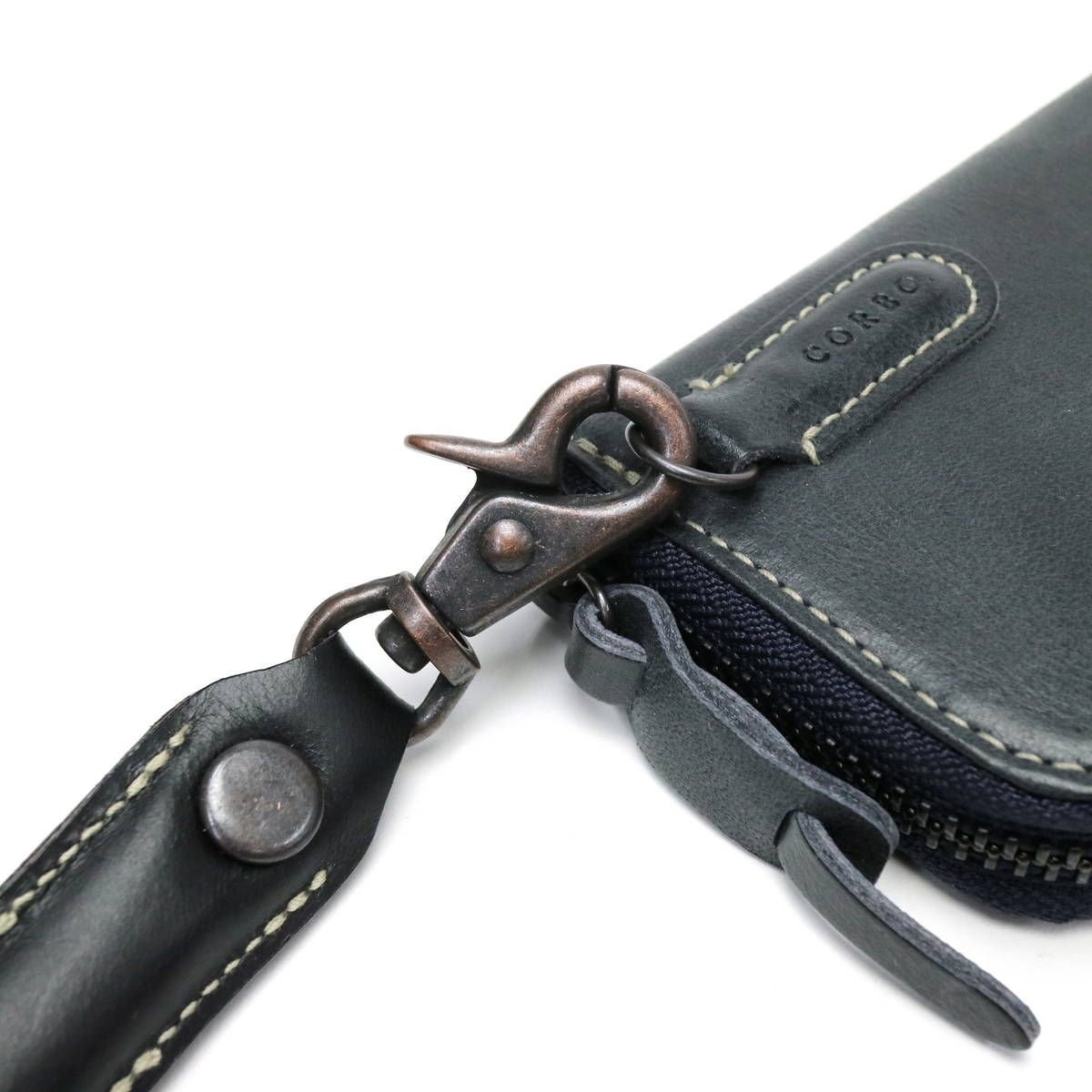 ウォレットチェーン 革